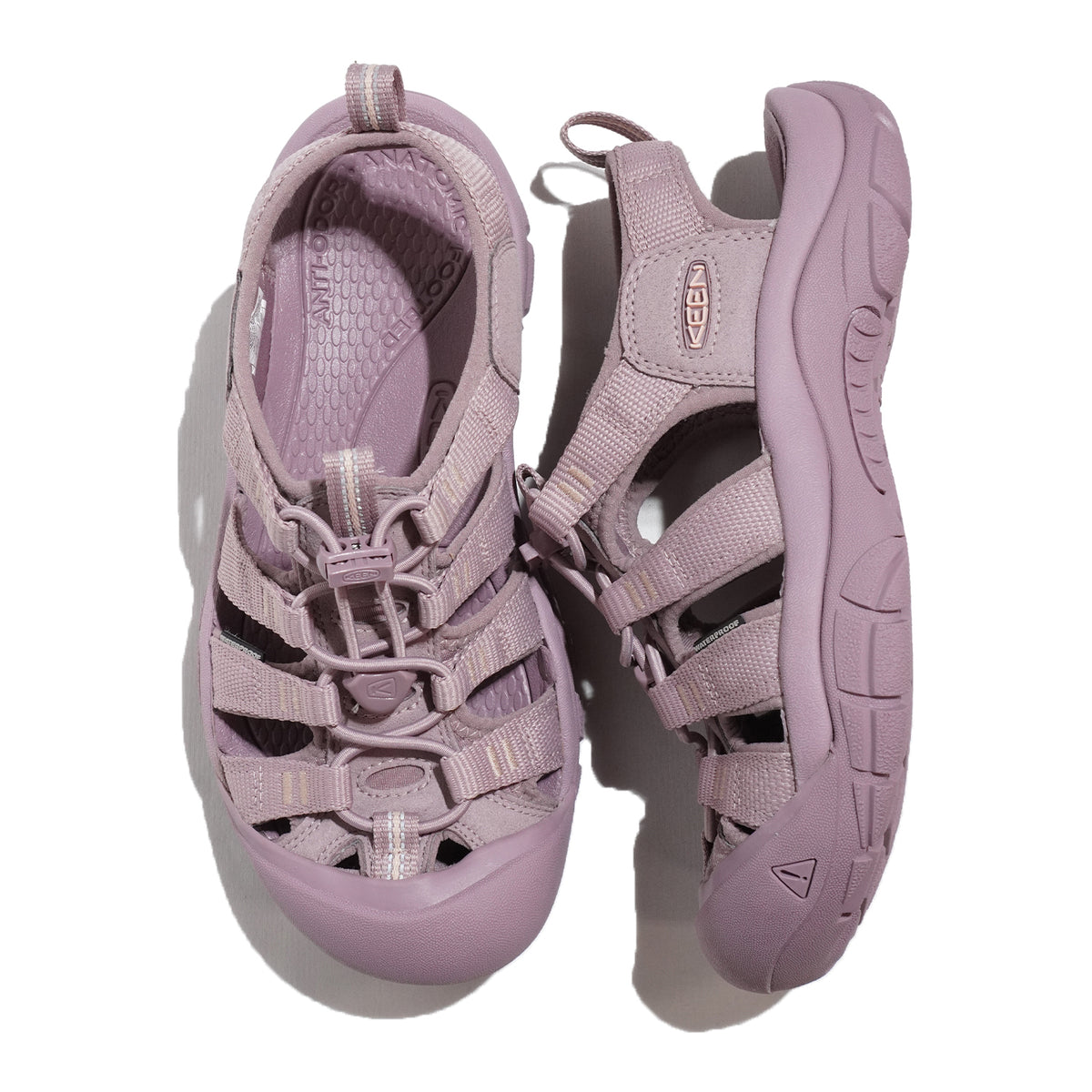 ☆KEEN10周年記念モデル☆WOMEN25cm KEEN NEWPORT H2 1030548 MONOCHROME/TOADSTOOL WMNS | TOP to