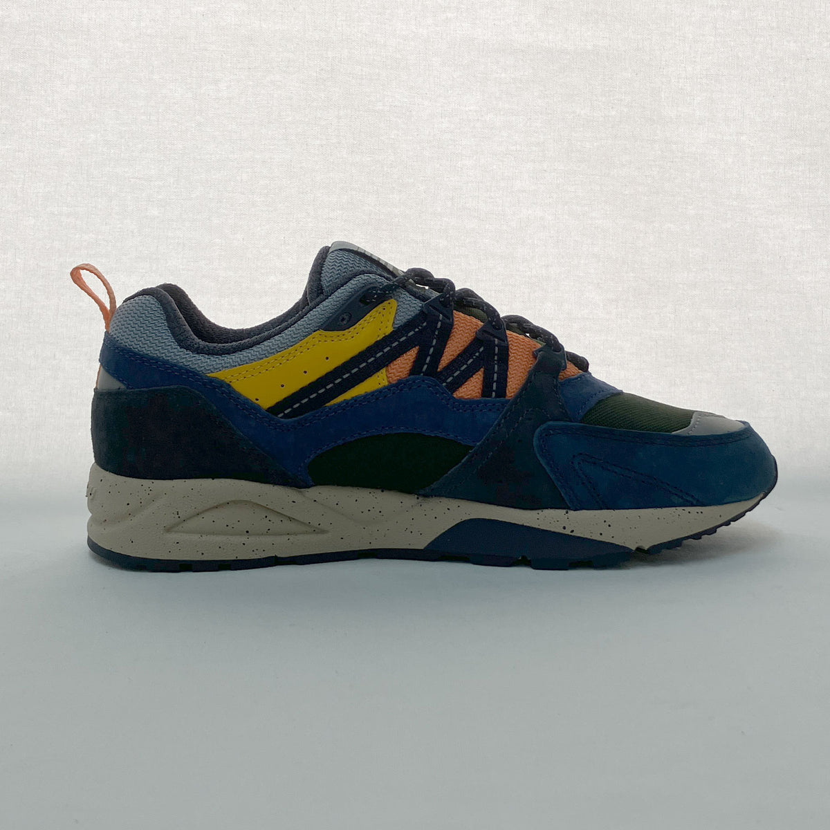 カルフ スニーカー 靴 KARHU メンズ レディース KH804156 FUSION 2.0 