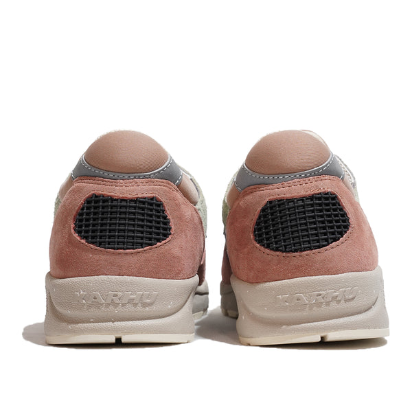 KARHU ARIA 95 KH803131 WARM TAUPE/FIG