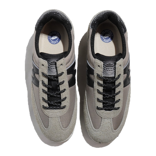 【SALE】KARHU MESTARI CONTROL KH840014 VINTAGE KHAKI/CAVIAR