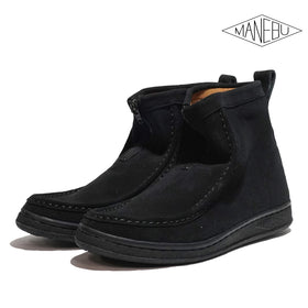 MANEBU RUU ZIP BLACK SUEDE