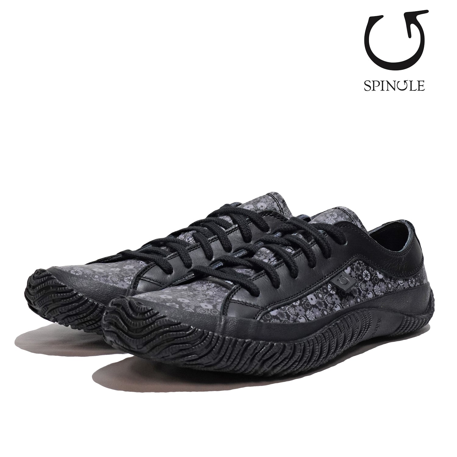 Lingorm Keep Silent （RE）Flex ブラックSサイズ カーブレッグトラウザー(1 BLACK): CONZ: MENS｜CONZ ONLINE STORE